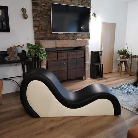 Appartement Loft 100m2 neuf entièrement équipée à Callac Extérieur photo