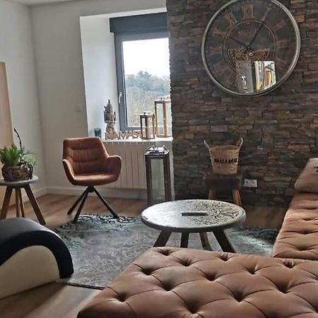 Appartement Loft 100m2 neuf entièrement équipée à Callac Extérieur photo